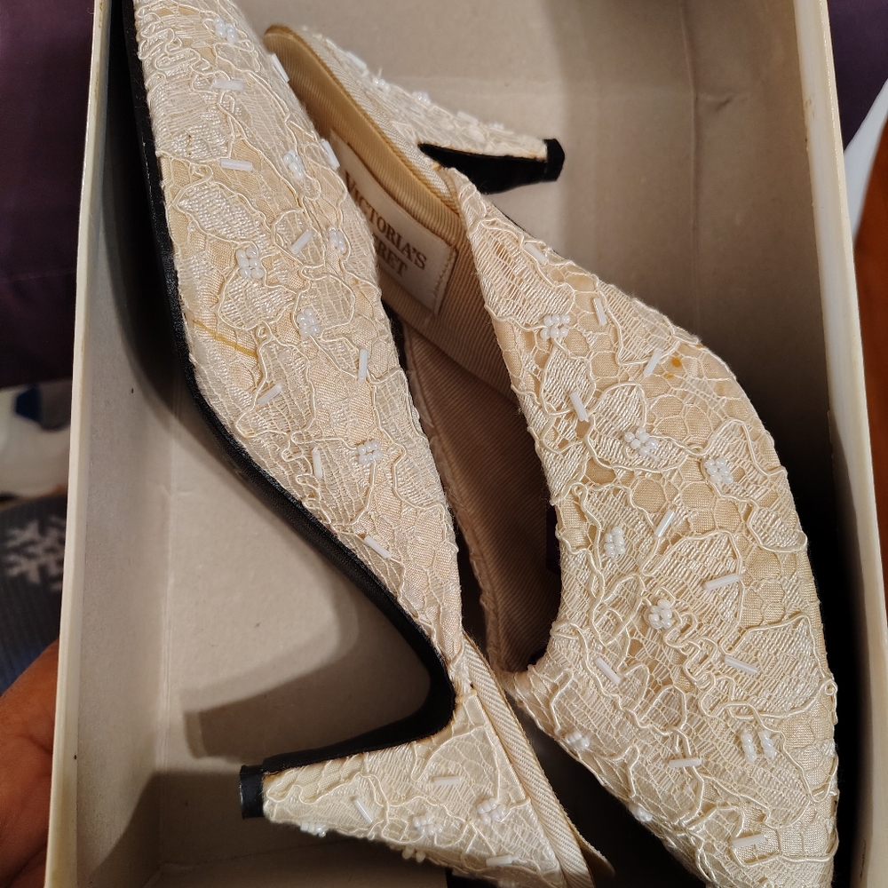 Women's heels